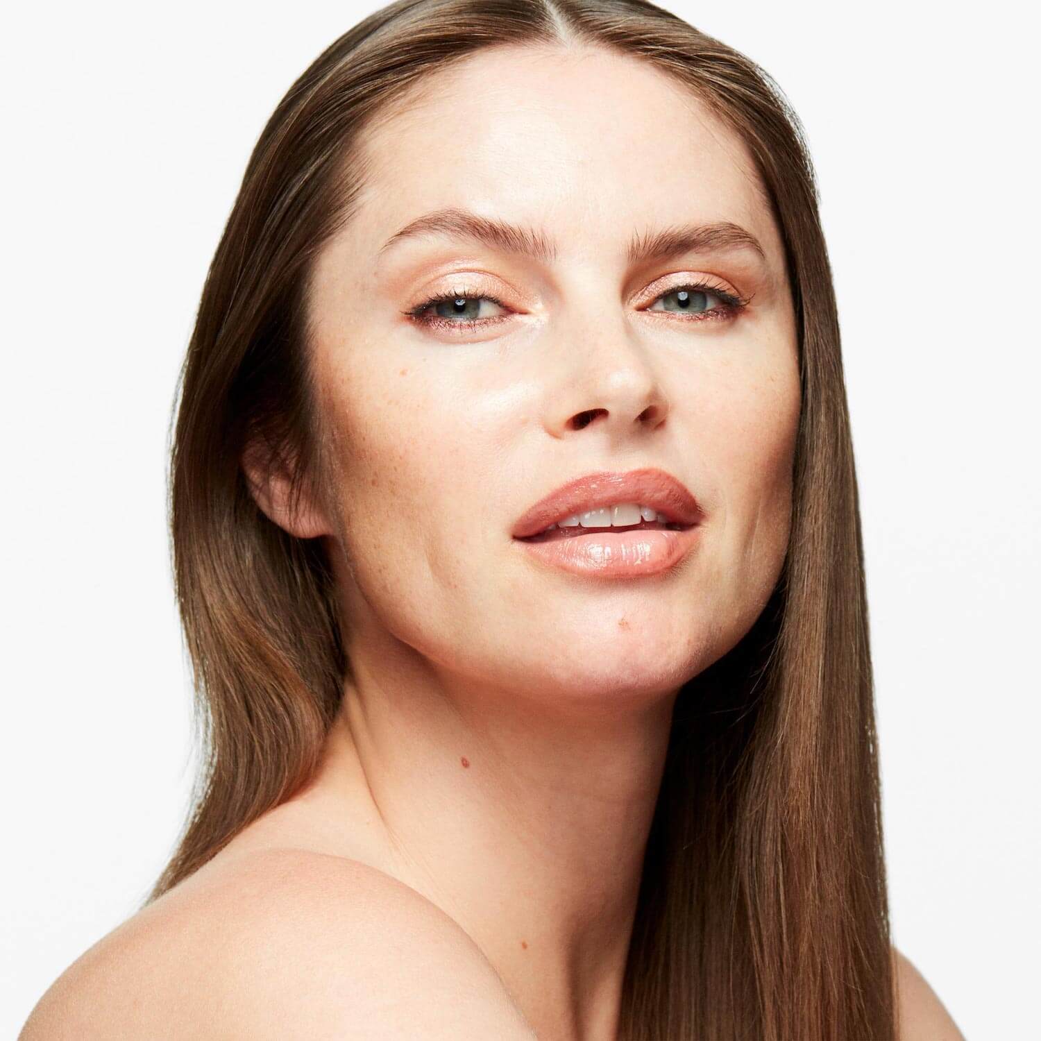 STROBE DEWY SKIN TINT (HIDRATANTE CON COLOR)